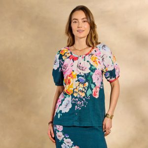 Graceful Verenia Linen Top. Petite